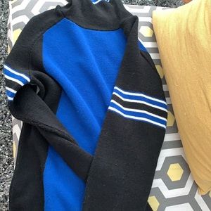 Women’s sweater. #44